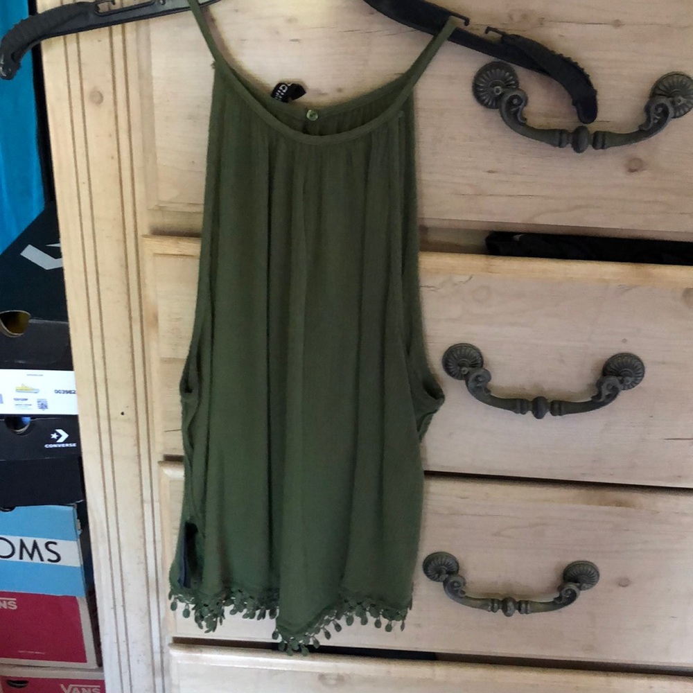 Halter top